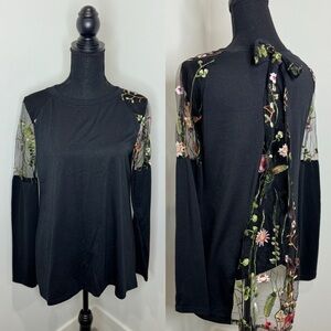 SHE IN Floral Mesh Shoulders and Center Back Long Sleeve Top (S)